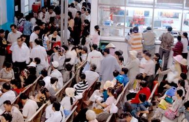 Chất lượng dịch vụ bệnh viện công không tăng dù đã được bù lỗ