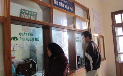 Đi chữa bệnh được tiền mang về