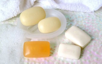 Trị mụn trong 1 ngày bằng xà phòng lưu huỳnh