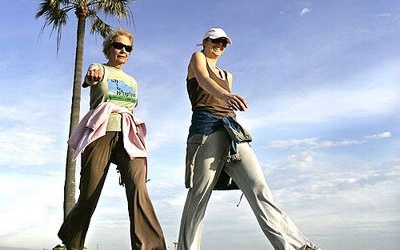 Đi bộ thế nào có lợi cho sức khỏe?