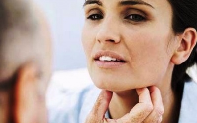 Nang vòm hầu và vôi hóa amidan