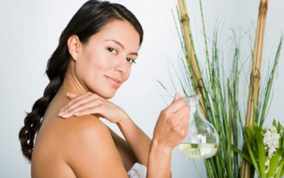 Rộ xu hướng làm đẹp với dầu dừa tự nhiên