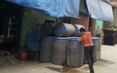 Tràn lan 'đặc sản' rượu độc