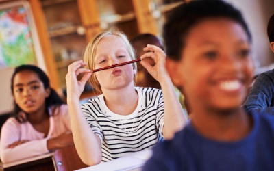 Vì sao trẻ bị tăng động?