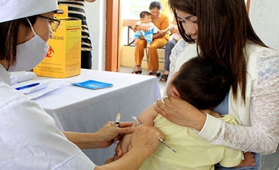 Tiêm nhầm vaccine sởi thành vaccine Quinvaxem