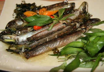 Cá kèo kho rau răm