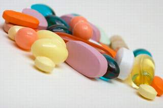 Bảo hiểm y tế sẽ hạ mức chi trả nhiều loại thuốc