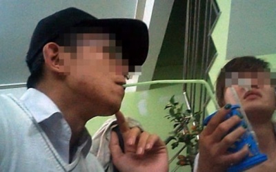 Học sinh hút cần sa, giáo viên bó tay
