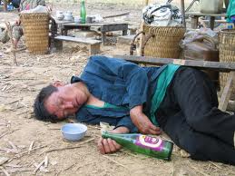 Rượu làm suy giảm trí nhớ và độ tập trung