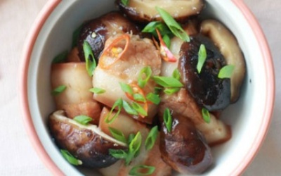 Thơm phức thịt kho nấm