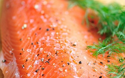 Trị da mẩn đỏ với thực phẩm tự nhiên