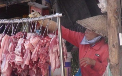 Thịt tươi roi rói nhờ... hàn the