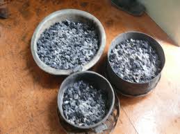 5 người thương vong vì sưởi than