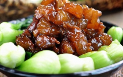 Gân bò kho tộ giòn tan đậm đà