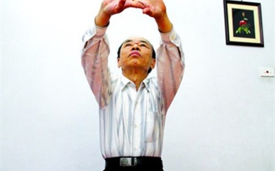 77 tuổi vẫn có thể yêu 2 lần/ngày nhờ cách bế tinh