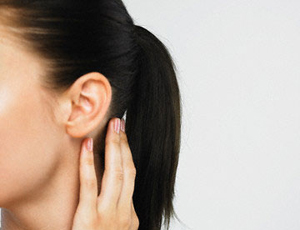 Nghe kém: Dấu hiệu nhỏ - phiền muộn lớn!