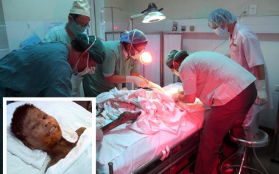 Cứu em bé khỏi 'ma rừng' và mê tín