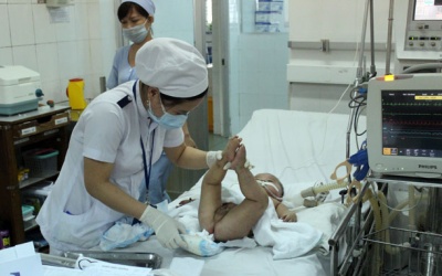 Kỳ 1: Khoa 'đầu sóng ngọn gió'