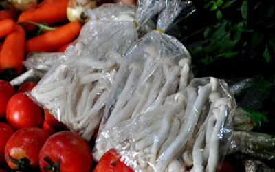 Nấm không rõ nguồn gốc tràn ngập chợ Hà Nội