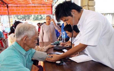 Người cao tuổi có thể chấn thương nặng hơn vì thuốc điều trị huyết áp