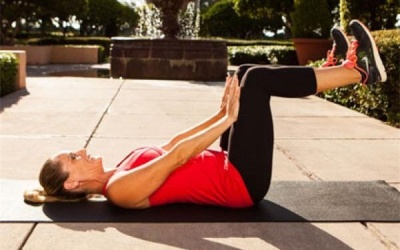 8 động tác thể dục cho bụng dưới phẳng lì