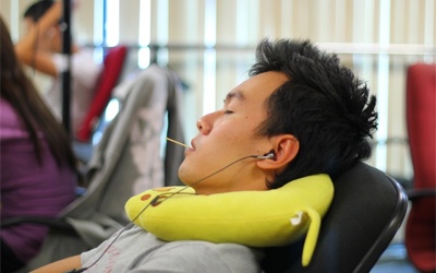 Ngủ trưa đúng cách khỏe người