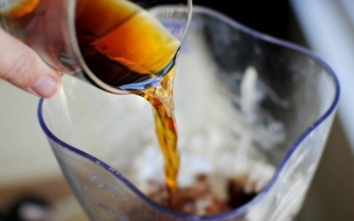 8/3 tặng quà sữa lắc