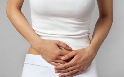 Nghi ngờ chồng vì bị tiểu buốt, tiểu rắt