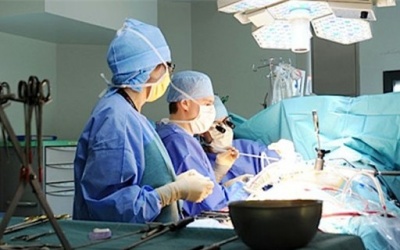 Lần đầu tiên thay van tim qua nội soi không mở lồng ngực