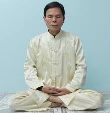 Mùa xuân, người cao tuổi cần đề phòng viêm phổi