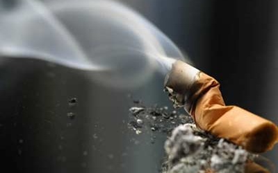 Hút thuốc pha thứ 3 nguy hiểm như hút thuốc thụ động