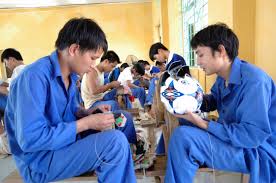 Thí điểm hỗ trợ cai nghiện tại phường, xã