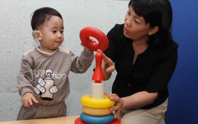 Sàng lọc khiếm thính cho gần 11.000 trẻ tại Nam Định