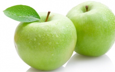 Đẹp toàn diện với táo xanh