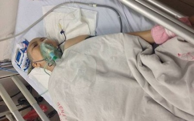 Người phụ nữ bị em trai cắt chân đã qua đời