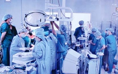 Làm gì để y tế Việt Nam phát triển?