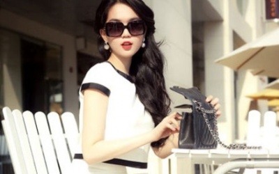 Ngắm Ngọc Trinh khêu gợi với đồ cắt khoét