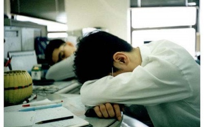 Buồn ngủ cả ngày không rõ nguyên nhân: Bệnh đấy!