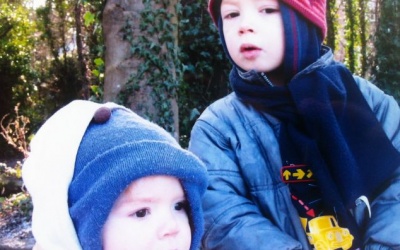 Nỗi lòng người cha chiến đấu chống lại bệnh xương đen vì con