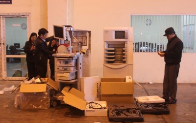 Khó đối phó với thiết bị y tế cũ nát tuồn về Việt Nam