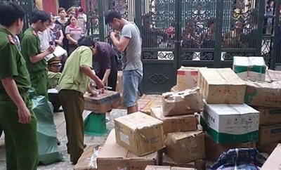 Bắt 1,2 tấn thuốc trị sốt rét, Viagra... giả
