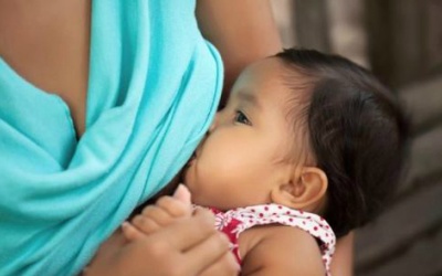 Bú mẹ giúp ngừa bệnh tim khi trưởng thành