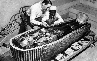 Pharaon Tutankhamun - vén màn sương huyền thoại...