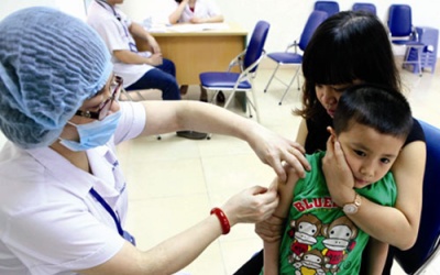 Hà Nội: Tiêm sởi miễn phí cho trẻ dưới 6 tuổi