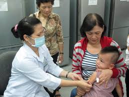 Tiêm vaccine sởi bổ sung ở Hà Nội: Thấp… bất ngờ
