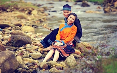 Diệu Hương: 'Chồng là bạn già lãng mạn và tận tụy'