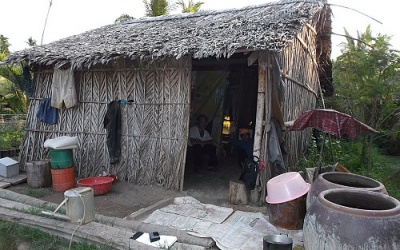 'Thần y' Bến Tre chữa bệnh miễn phí bằng phương pháp kỳ lạ