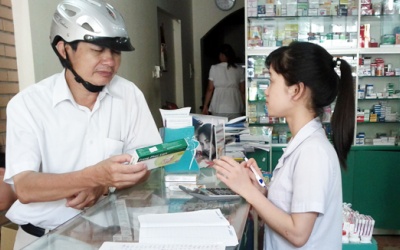 Thực hiện nghiêm quy chế kê đơn thuốc ngoại trú