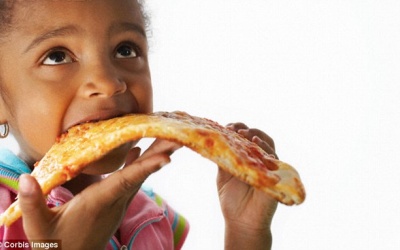 Cha mẹ giấu diếm chiều con