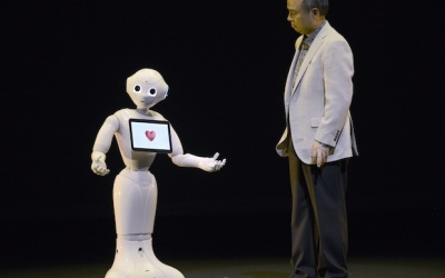 Robot đọc được cảm xúc con người